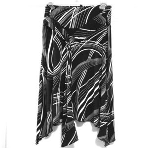 Black and white flowy skirt.